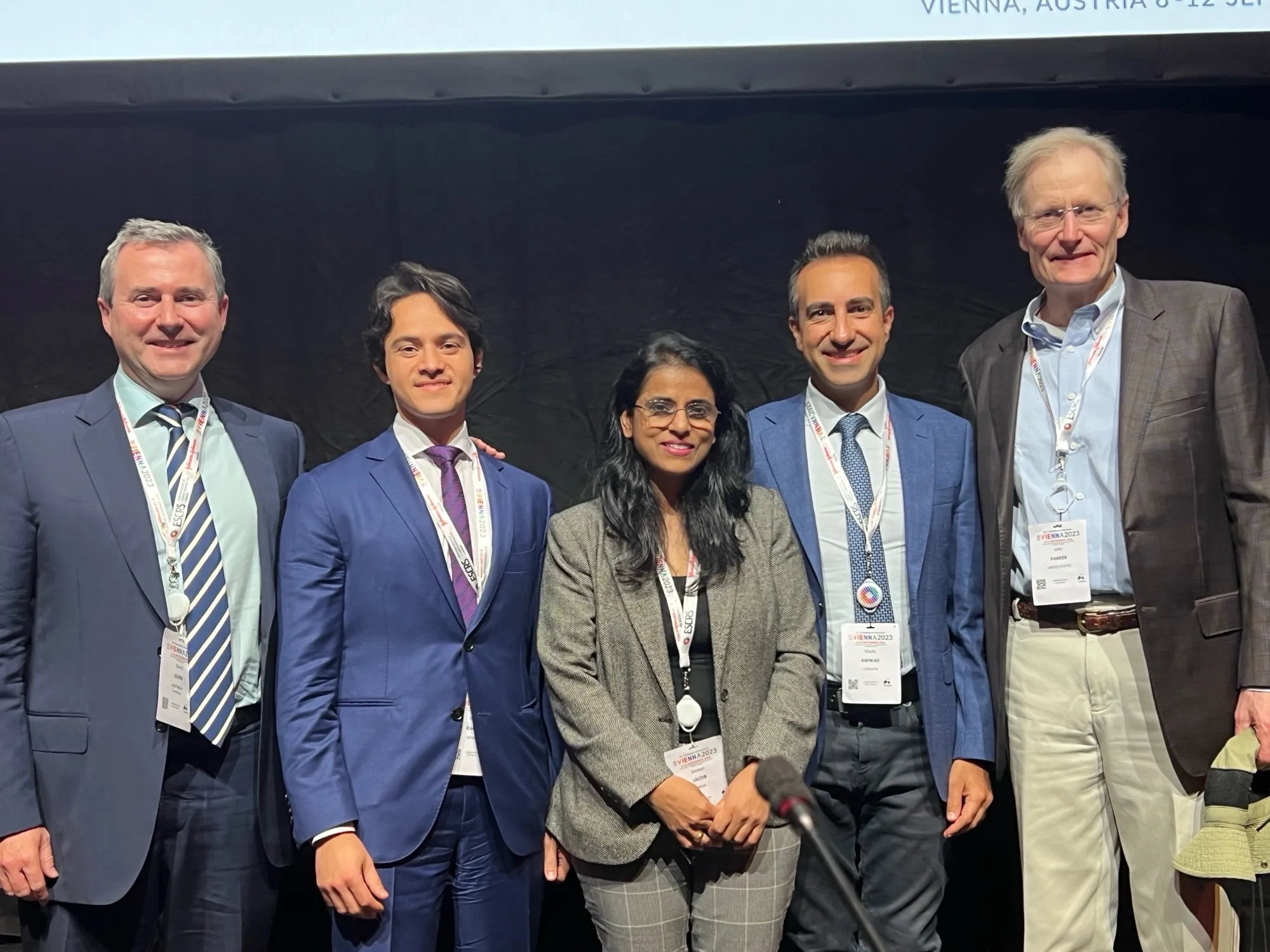 CAIRS course faculty on stage at the 41st ESCRS Congress in Vienna.